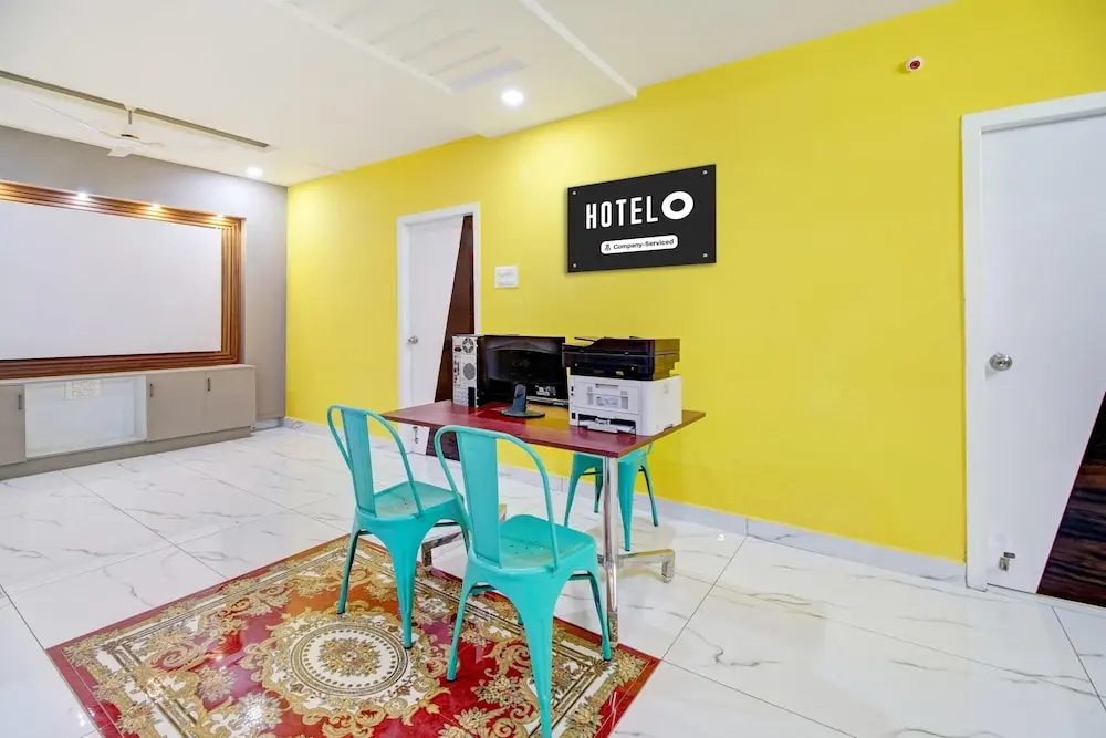 Deluxe RSL Guest House