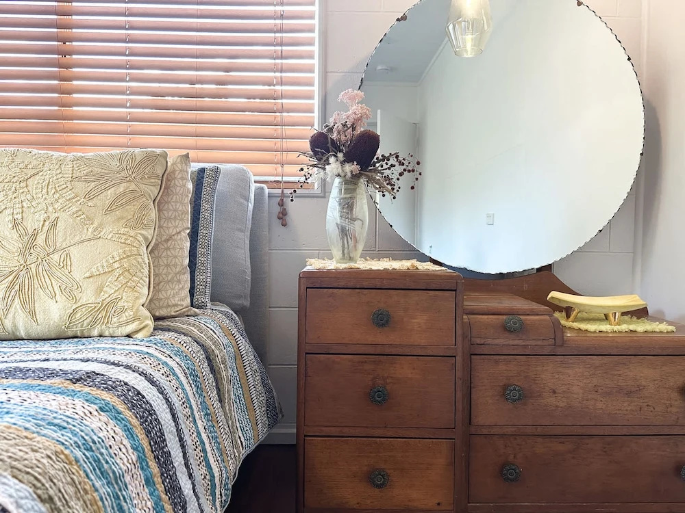 The Tides - 70s Seaside Bungalow
