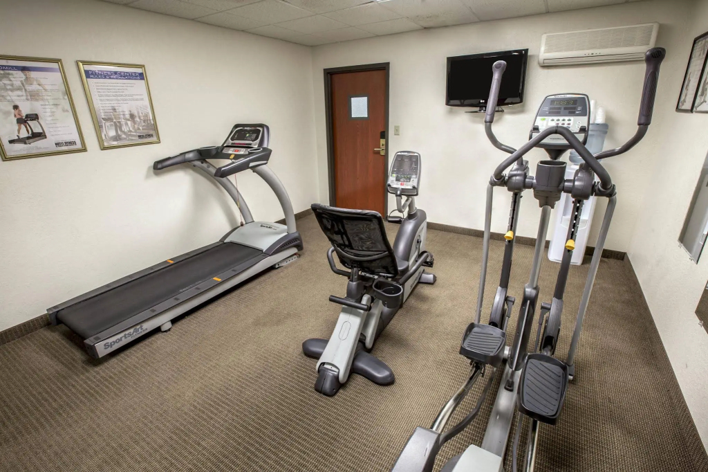 Sleep Inn & Suites near Sports World Blvd
