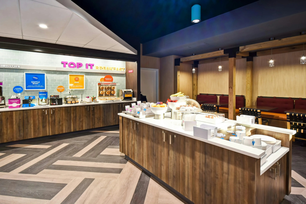 Tru By Hilton Sterling Heights Detroit