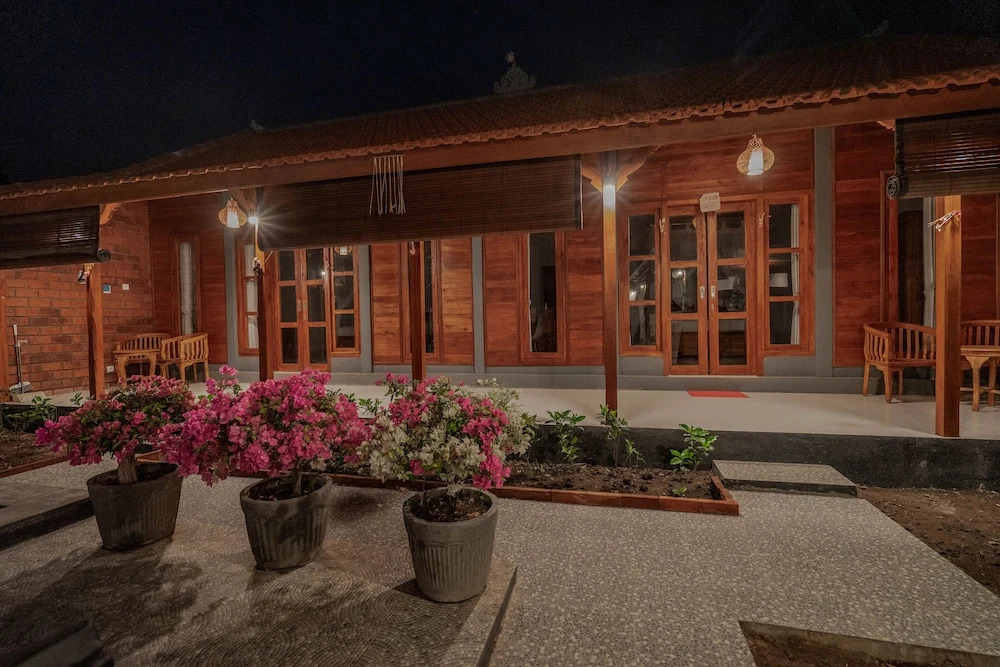 Garvi Villa