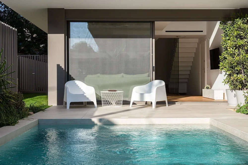 Athenian Riviera Prime Residence