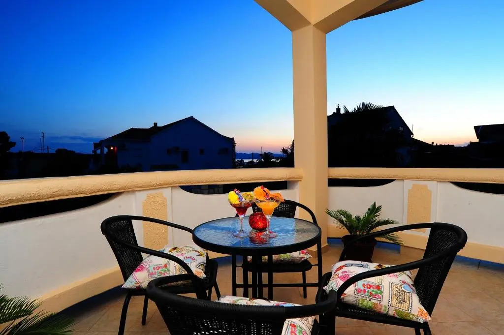 Apartments Ka - Ro