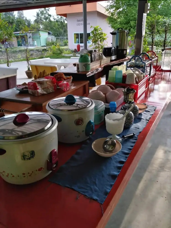 Baan Fah Rak Tawan