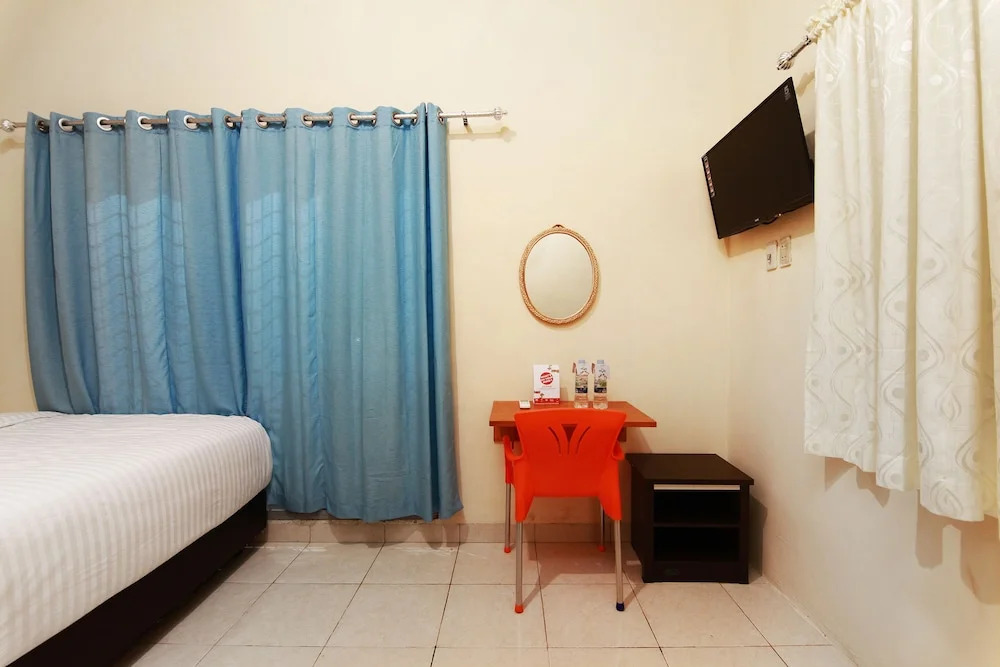 Almonsari Residence by OYO Rooms