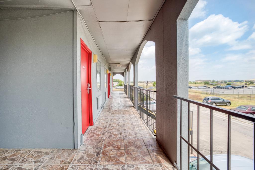 OYO Hotel San Antonio Lackland Air Force Base West