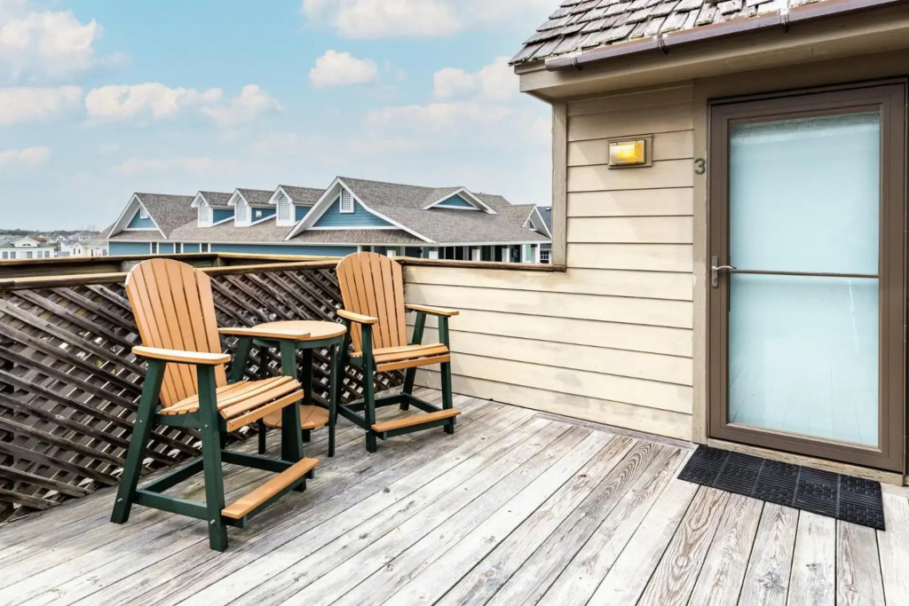 SCR3B - Scrimshaw Penthouse