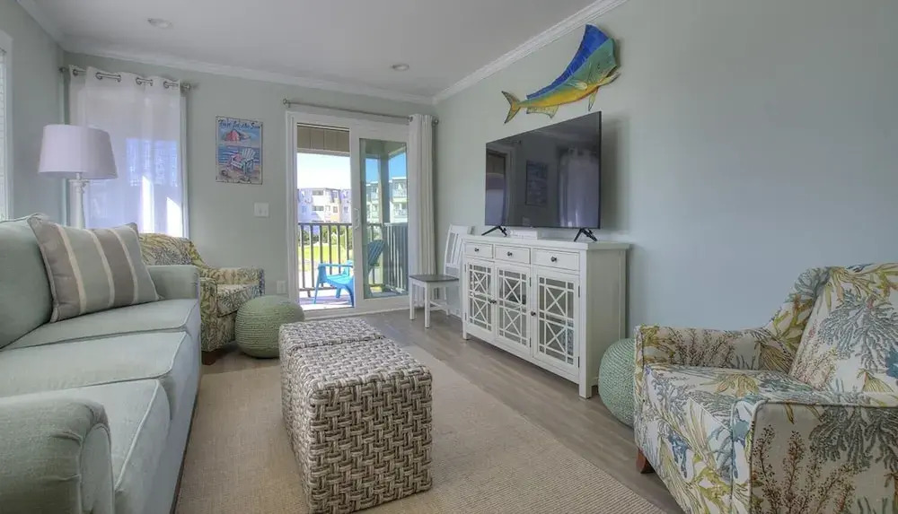 Southwinds J6 2 Bedroom Condo by RedAwning