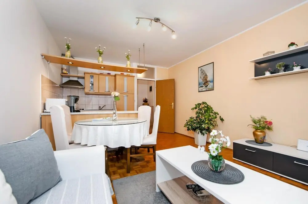 Ita 1 in Rovinj With 1 Bedrooms and 1 Bathrooms