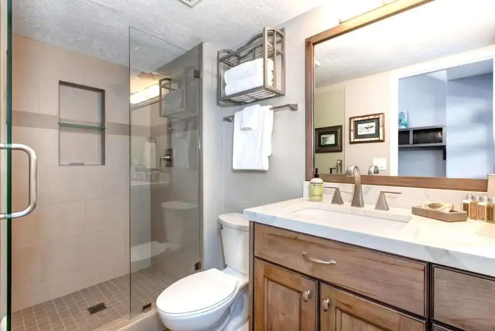 Red Pine 4 Bedrooms RPT-14T by KBM