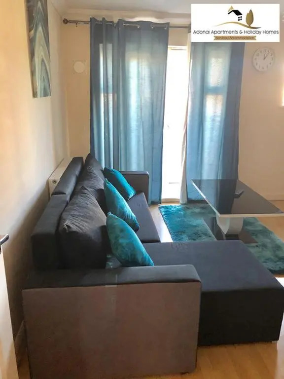 2 Bedroom Apartment at Dagenham , Adonai Serviced Accommodation, Free WiFi and Parking