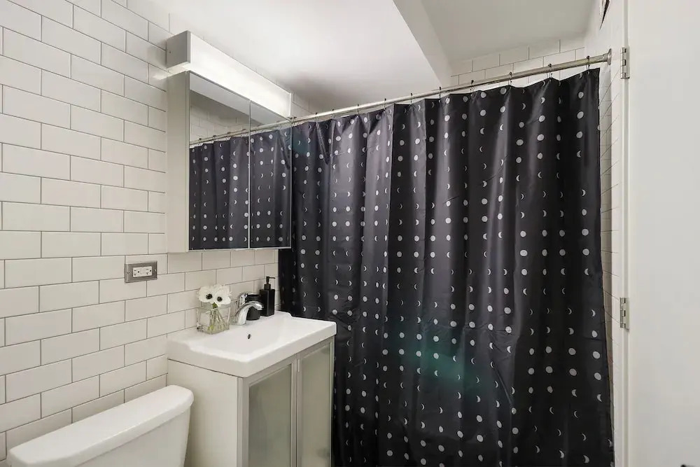 Comfy Studio - Algonquin 5A