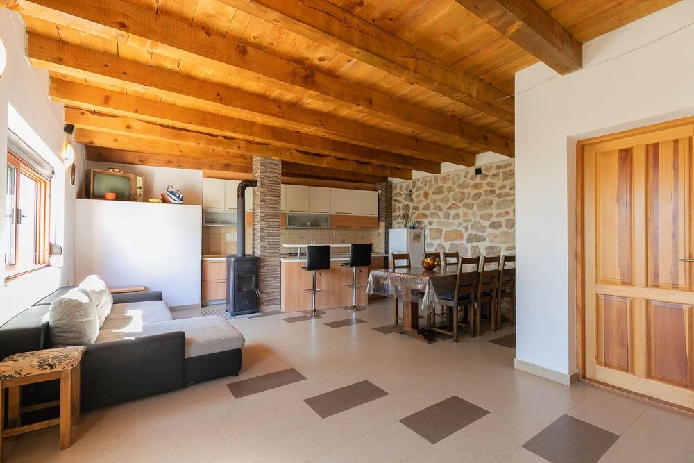 House Cestar