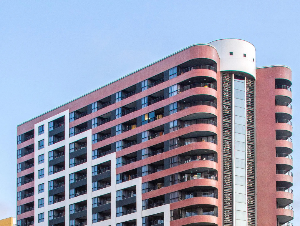 Iate Plaza Hotel