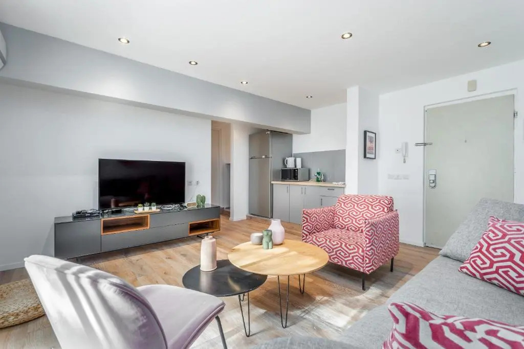 Rothschild Area - One BDR with a Big terrasse