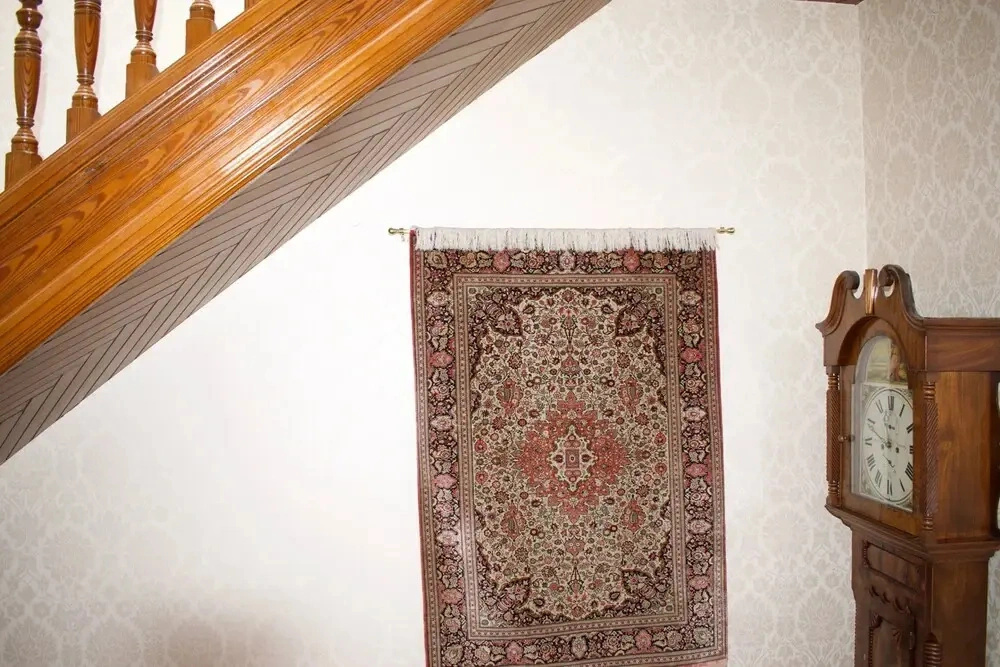 Beautiful & Bright Three Bedroom Home