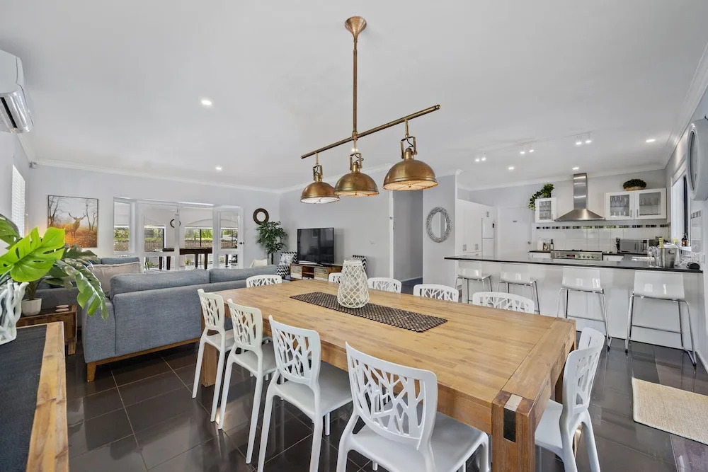 Elk Estate Luxury Holiday Home