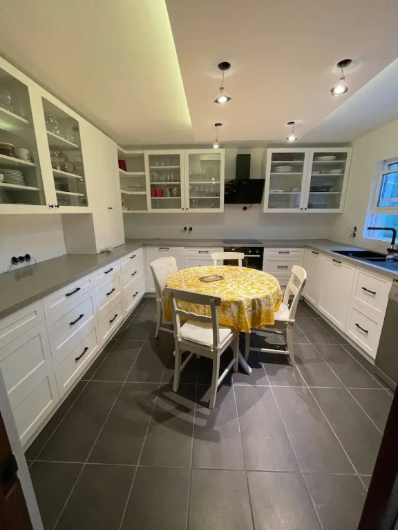 Very Special Villa, 6 and 3 Great For Family Reunions