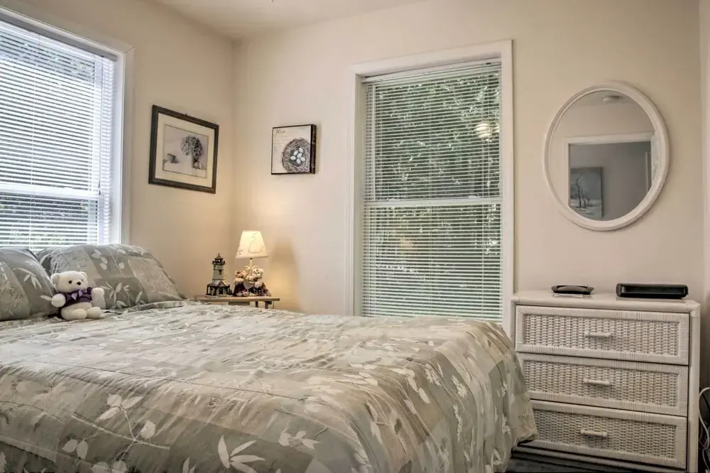 Spacious Home w/ Deck, Grill & Delaware River View