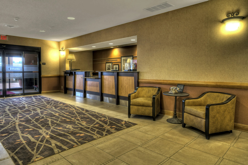 Hampton Inn & Suites Kalamazoo-Oshtemo