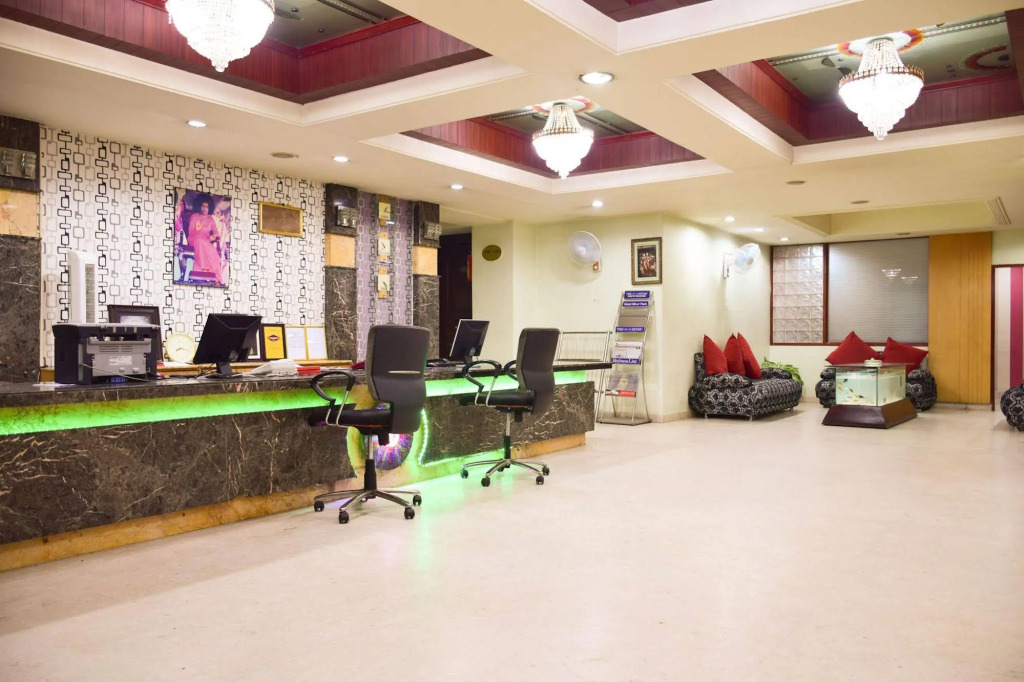 ZO Rooms Ameerpet Satyam