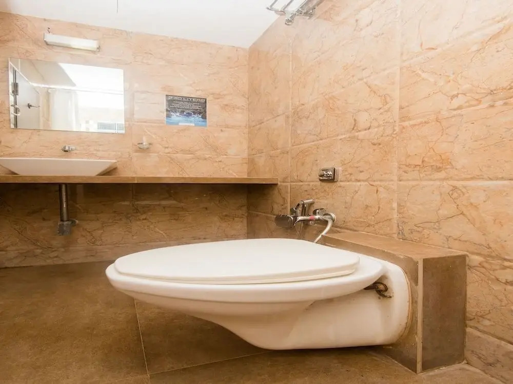 Hotel GK Residency By OYO Rooms