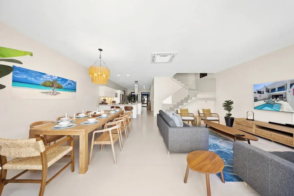 Catalina Residence Apt 3 - L.g. Smith Boulevard 546-j