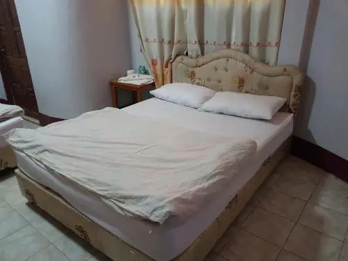 Yong Neng Vang Guesthouse 1