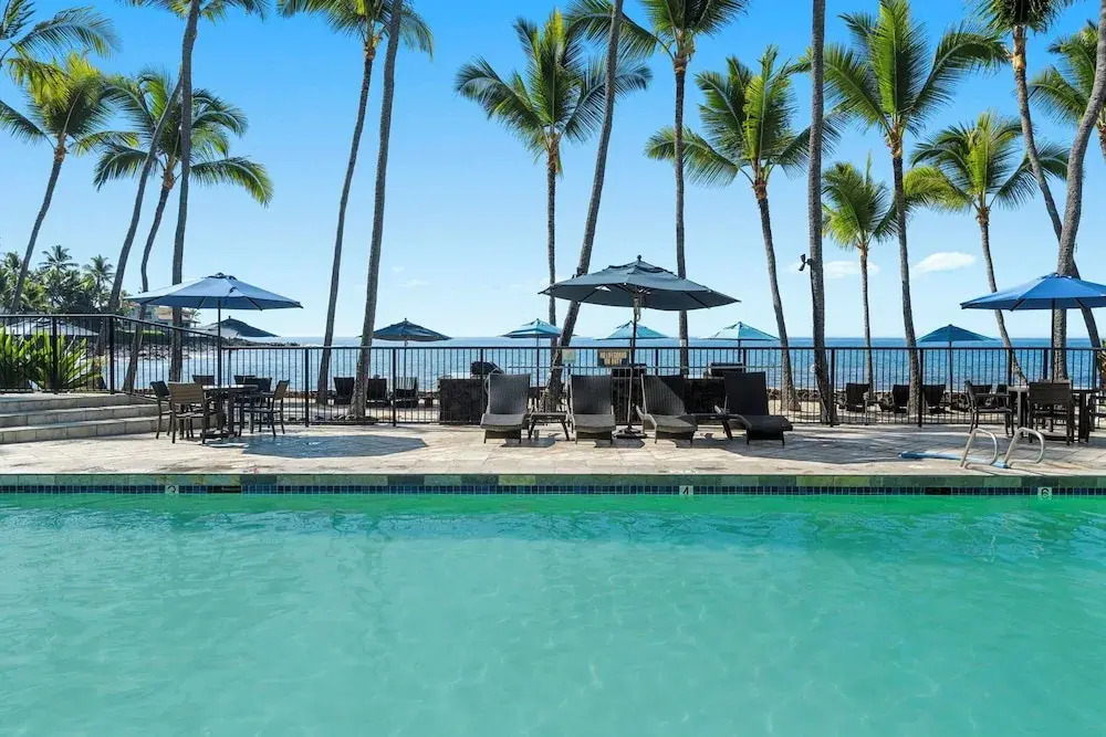 Oceanfront Island Living - Beautiful Kona Condo for Extended Stays - Vrkcv
