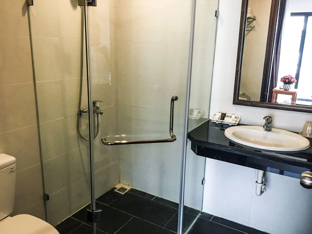 Maxshare Hotels & Serviced Apartments