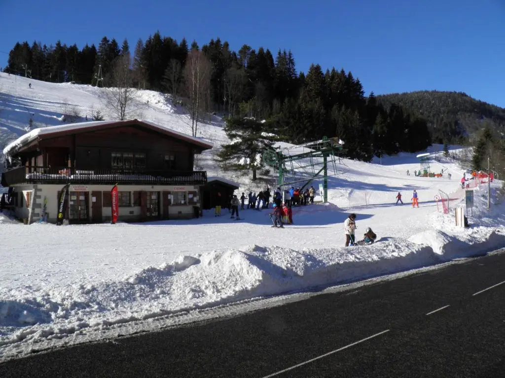 Chalet rénové proche du Valtin - Idéal pour famille, randonnées et ski, Wifi, luges fournies - FR-1-589-150