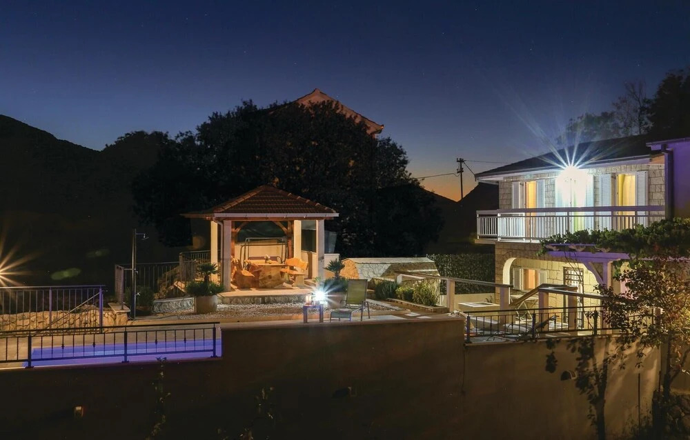 Holiday Home In Blato Na Cetini