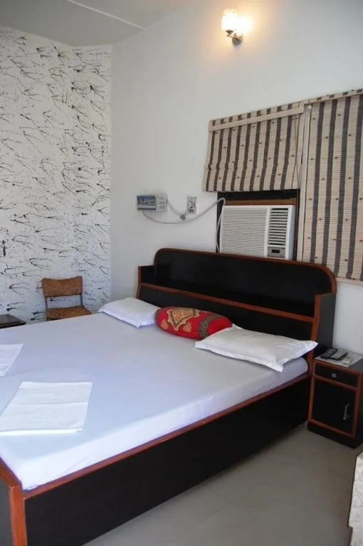 Sai Home Stay Bed & Breakfast