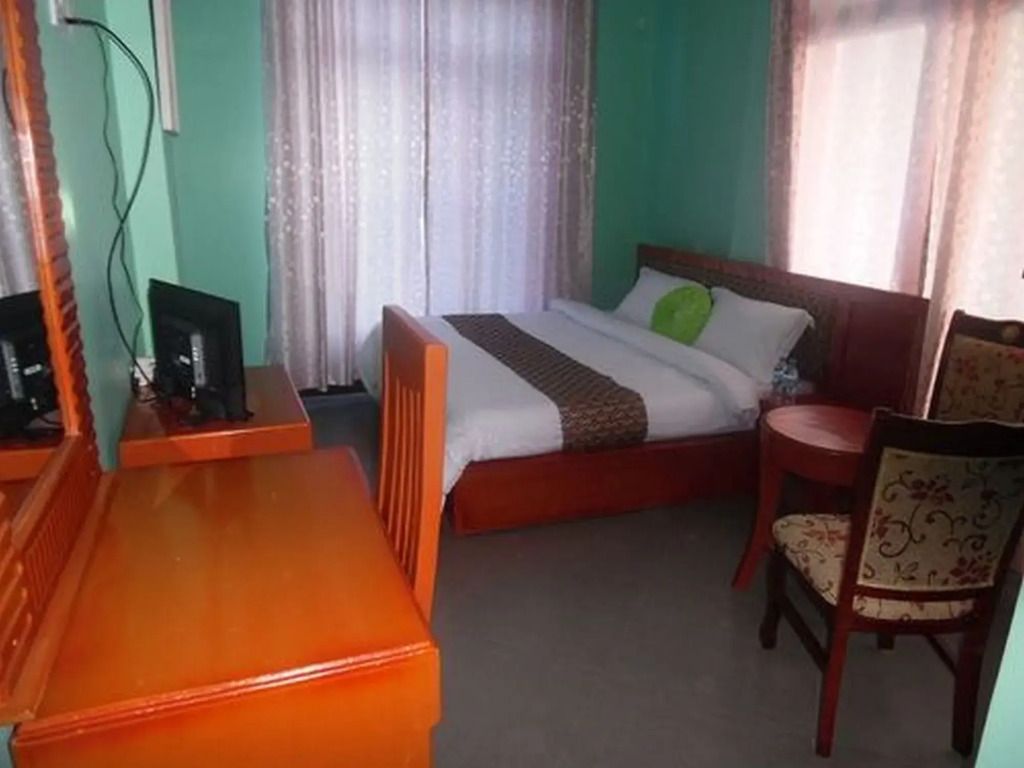BL Airport Hotel