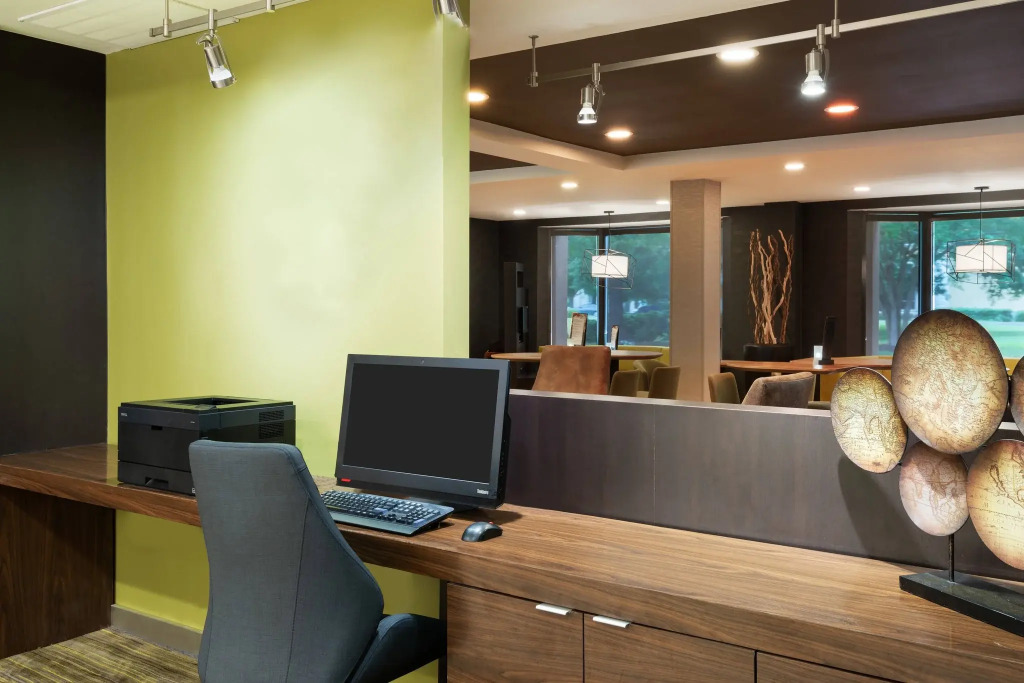 Courtyard by Marriott Lafayette Airport