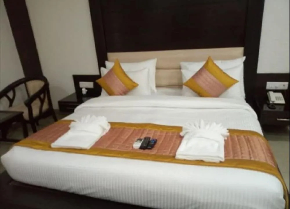 The Asian Suites Galleria