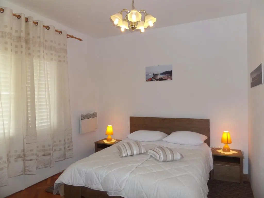 Apartments Kazo
