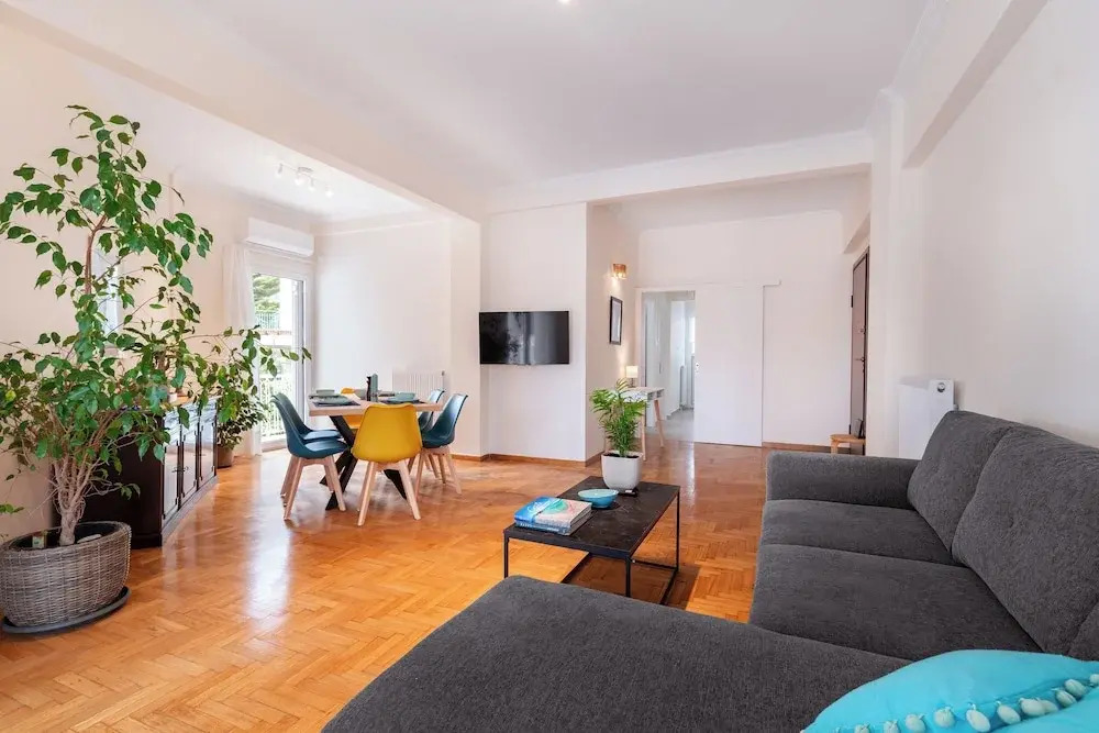 Edem Beach Apartment by Alimos Marina