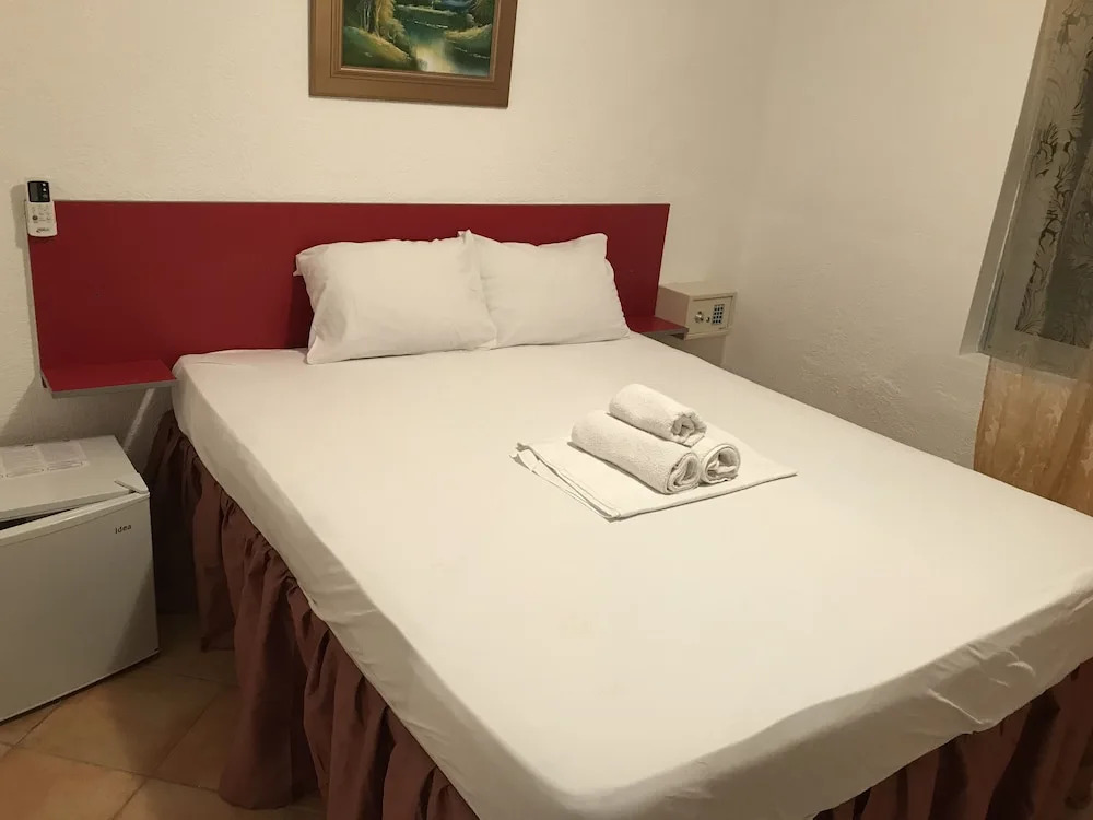 Rozana Rooms
