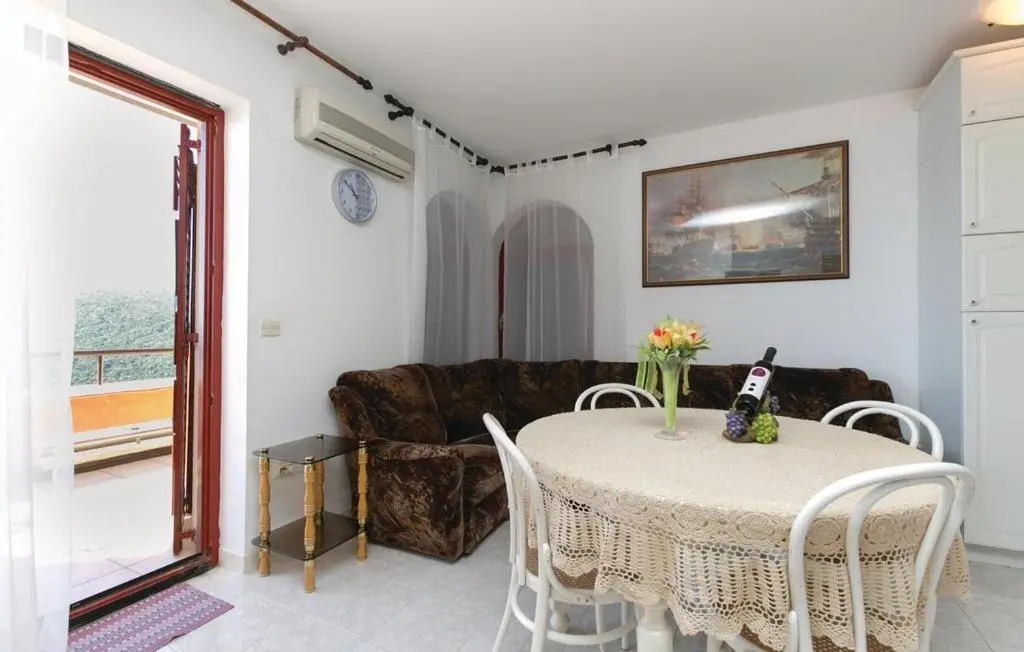 Apartment Milica 2027