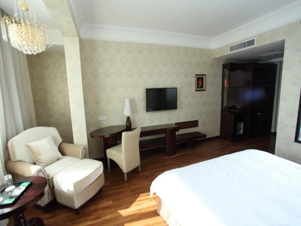 Camilla Business Hotel