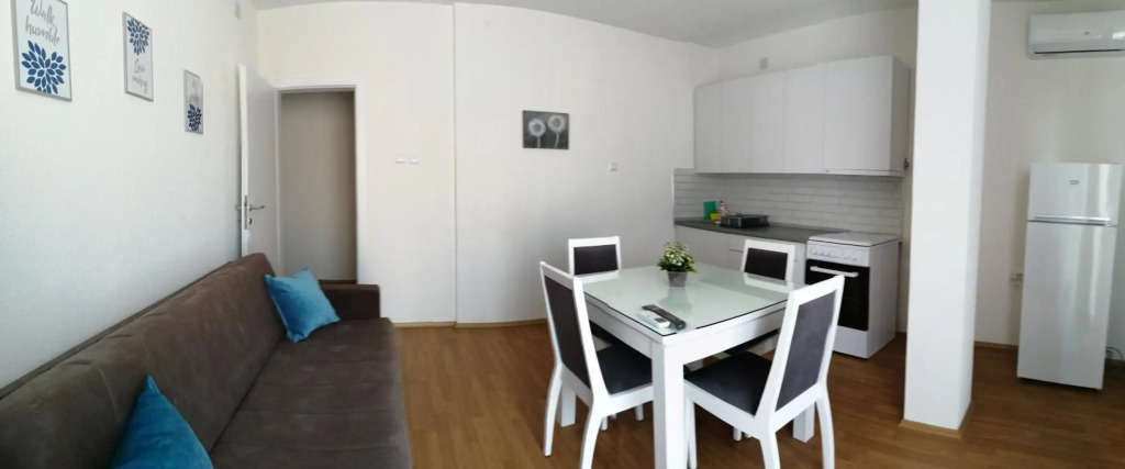 Petroski Apartments