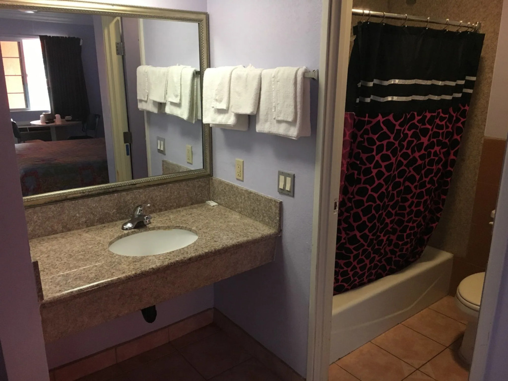 Budget Motel