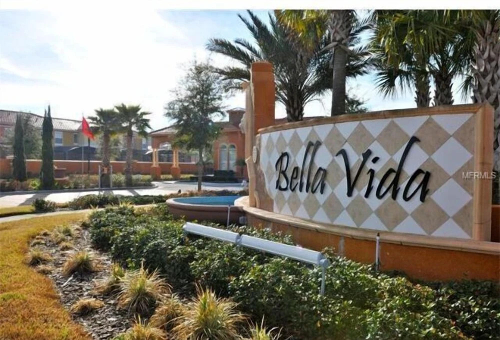 950-Luxury Gated Resort Pool Games Rm-Water View