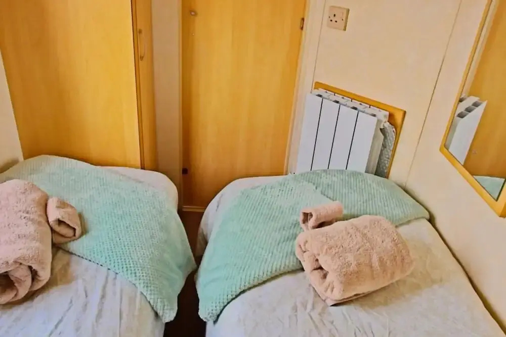 Comfortable Mobile Home in the Countryside