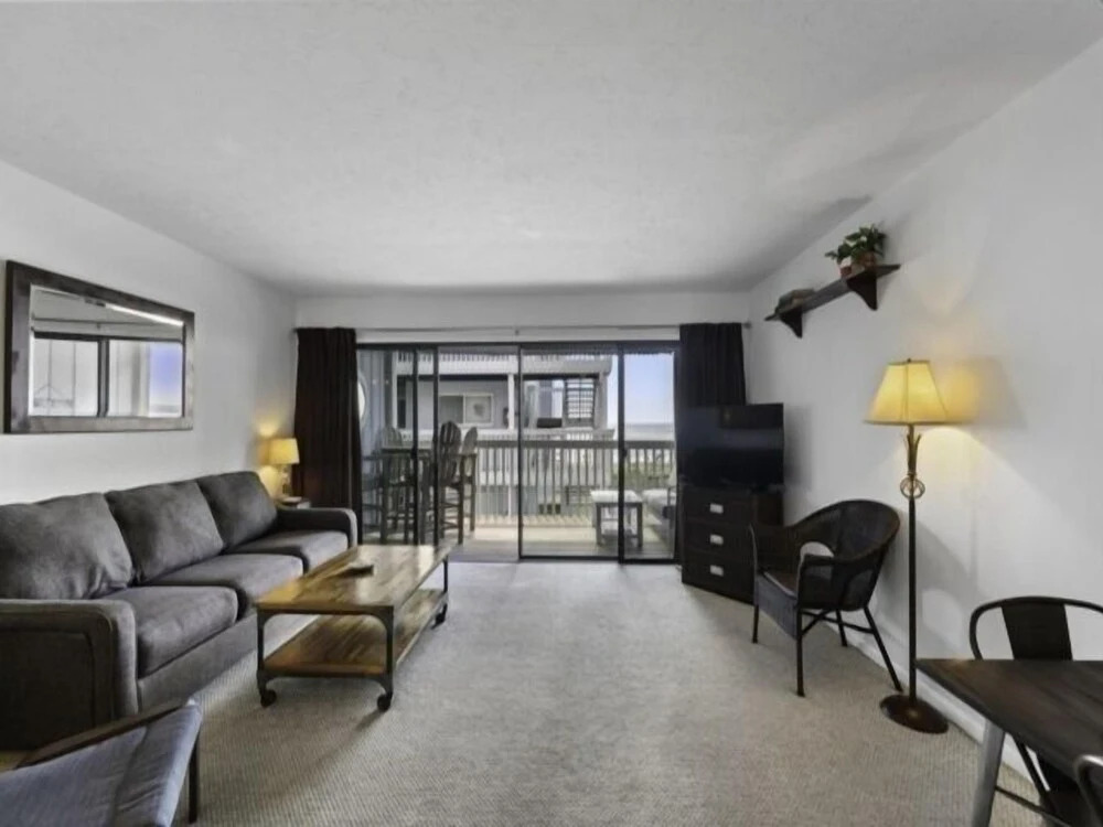 Pura Vida Pure Life - Expansive Views Of The Ocean And Wide Sandy Beach 1 Bedroom Condo by RedAwning