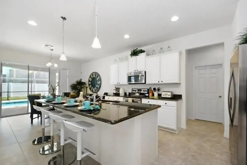 5 Bed Private Pool Home 10 Min From Disney 5 Bedroom Condo by RedAwning