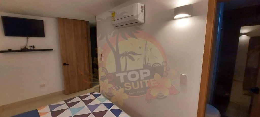 TOP SUITE Lugar encantador con parqueadero, internet 200Mgz
