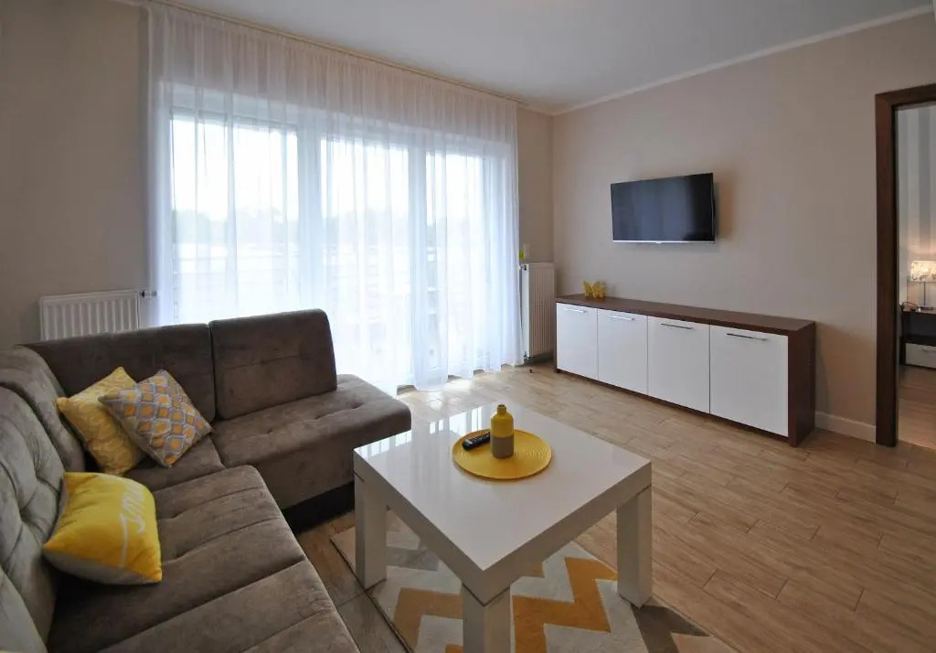 Komfortowe Apartamenty Sun Seasons 24 w Pogorzelicy Blisko Morza by Noclegi Renters