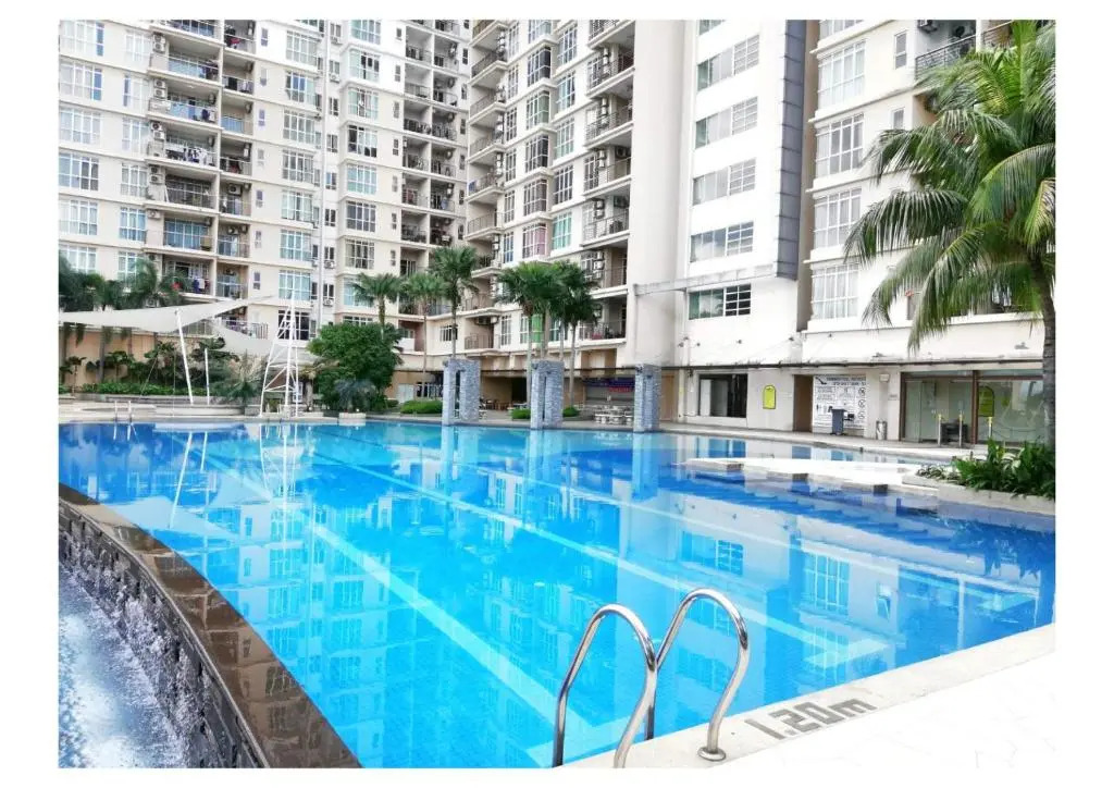 Subang City 8-9 pax l Walk Summit l 5-Min Sunway